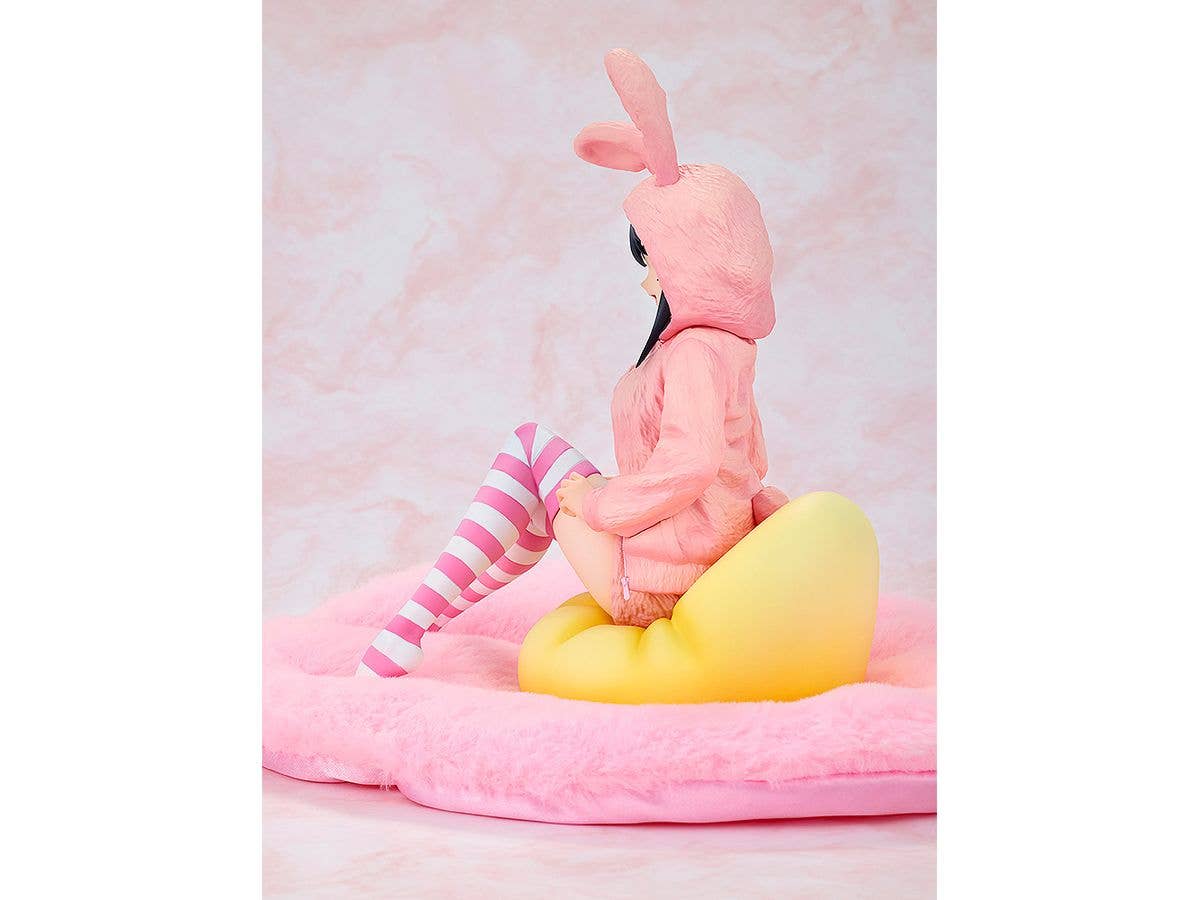 KADOKAWA Mai Sakurajima Hoodie☆Look Rabbit Ears Ver. Popular Edition | 4942330302484