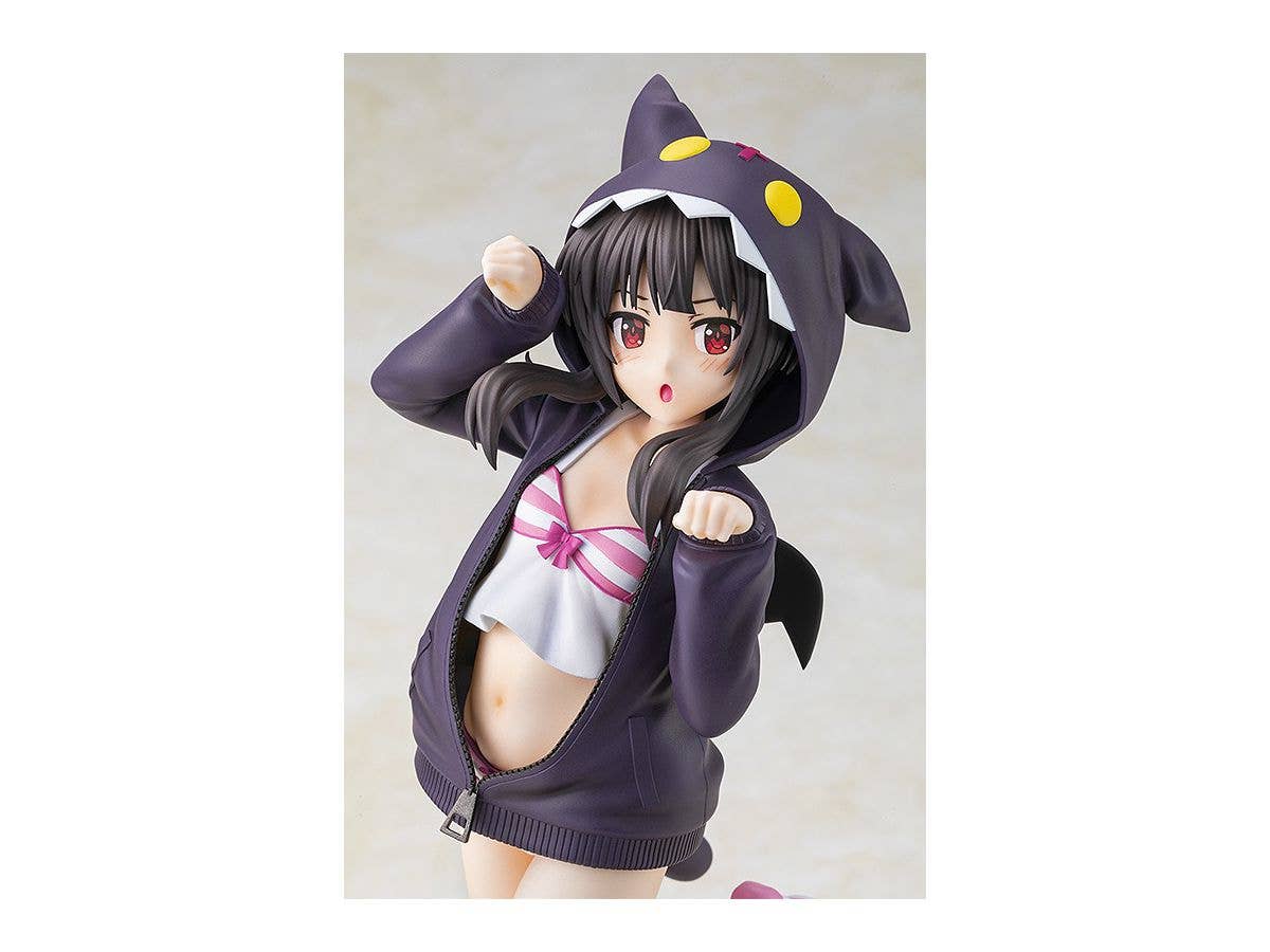 Kono Subarashii Sekai Ni Syukufuku Wo Series CAworks Megumin Hoodie Look Chomusuke Ver. 1/7 Scale Figure | 4935228529032