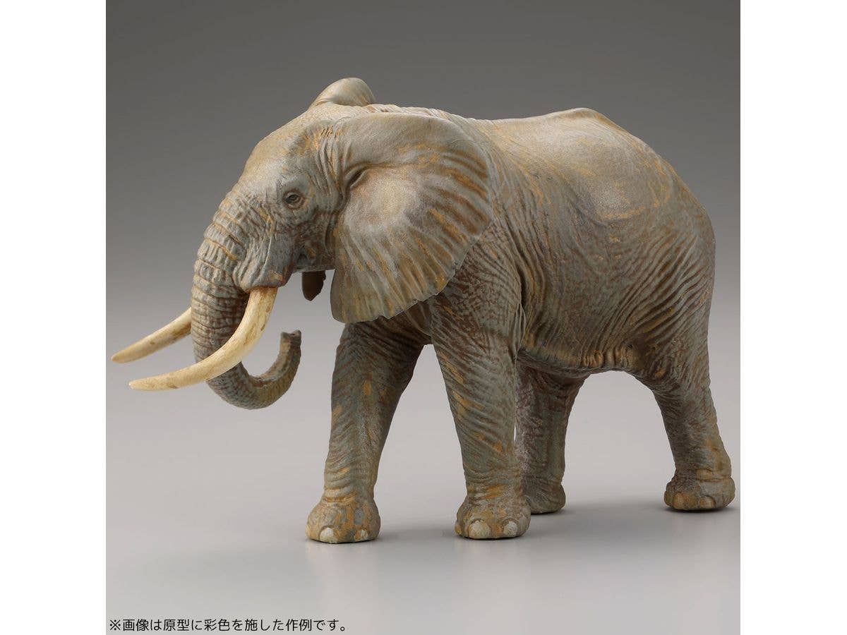 MegaHouse [KAIYODO] [UNPAINTED] ARTPLA Tourist and African Elephant Set (December 2010) | 4537807190161