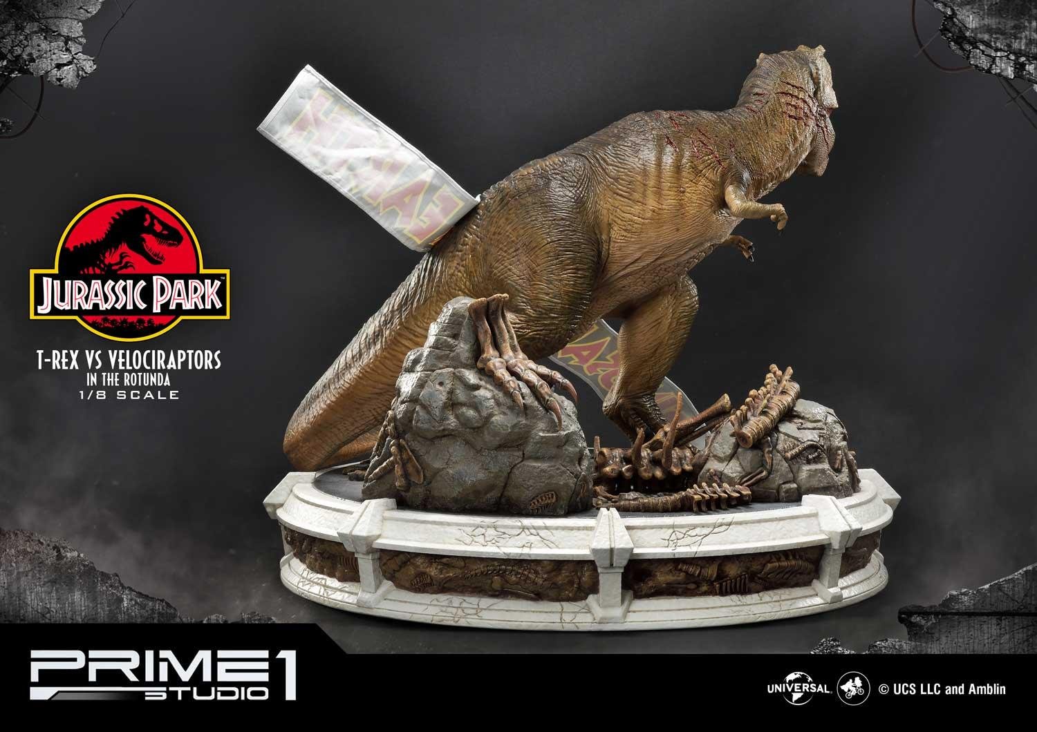 Legacy Museum Collection The Lost World: Jurassic Park (Film) T-Rex Cliff Attack 1/15 scale