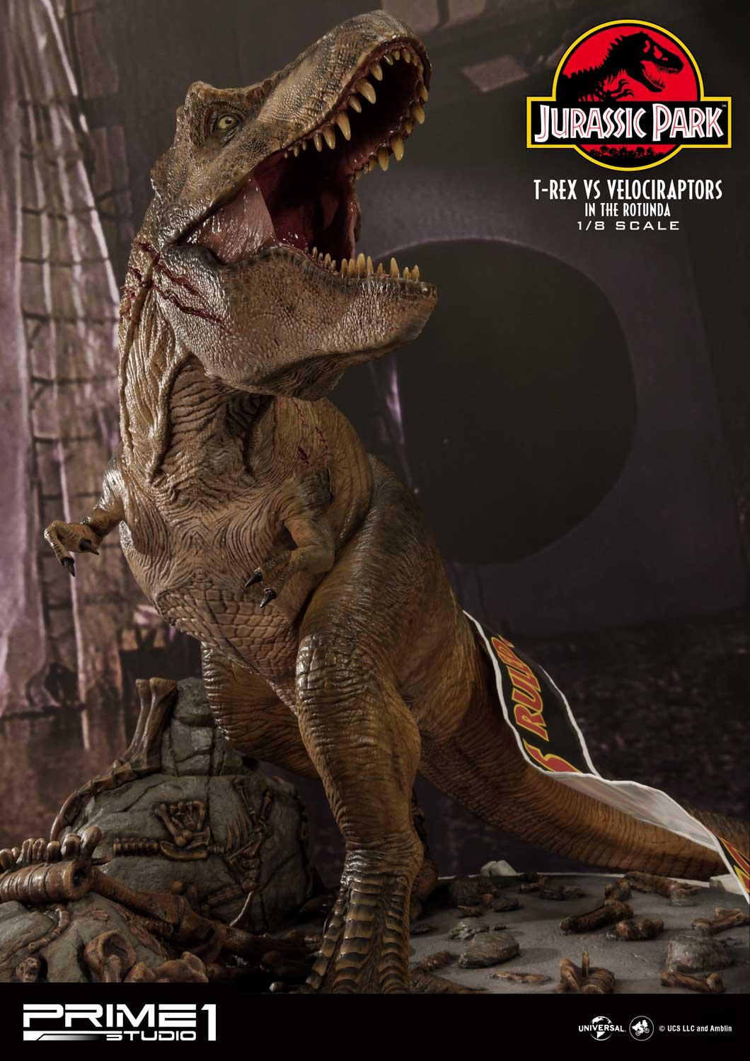 Legacy Museum Collection The Lost World: Jurassic Park (Film) T-Rex Cliff Attack 1/15 scale