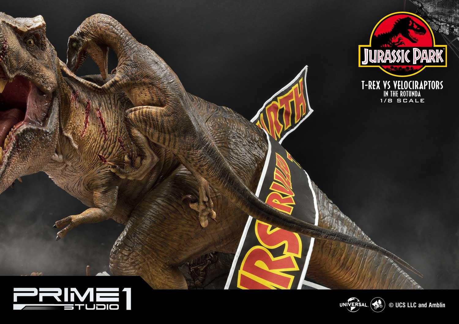 Legacy Museum Collection The Lost World: Jurassic Park (Film) T-Rex Cliff Attack 1/15 scale Bonus Version