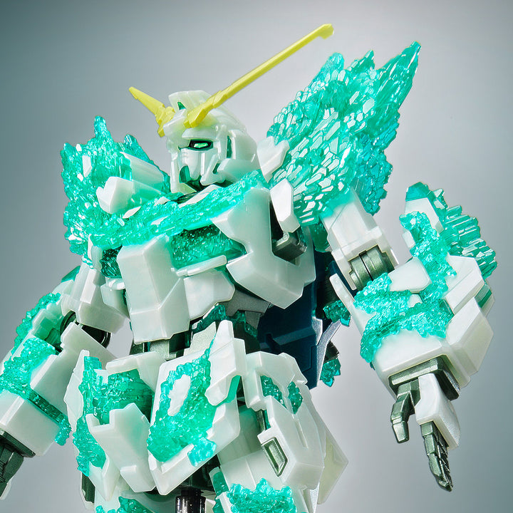HG 1/144 The Gundam Base Limited Unicorn Gundam (Luminous Crystal Body)