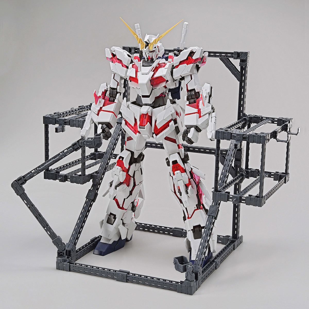 The Gundam Base Limited MS General Purpose Hangar