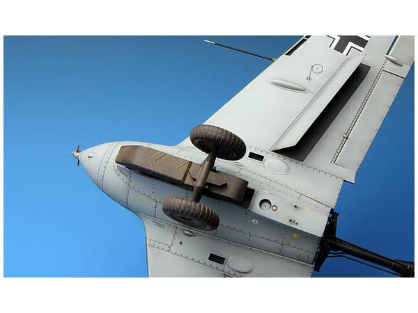 MENG 1/32 Messerschmitt Me-163B "Komet" | 4897038550364