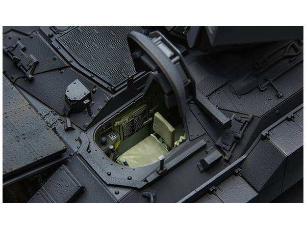 Meng 1/35 U.S. Cavalry Fighting Vehicle M3A3 Bradley with BUSK III Interior Set | 4897038550579