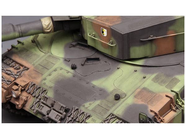 Meng 1/35 German Main Battle Tank Leopard 2 A4 | 4897038550715