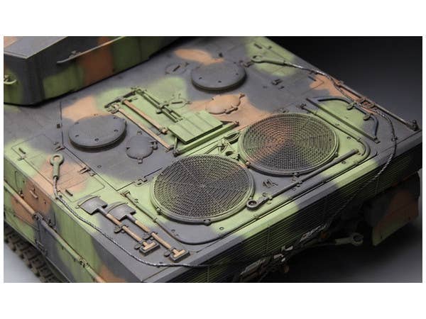 Meng 1/35 German Main Battle Tank Leopard 2 A4 | 4897038550715