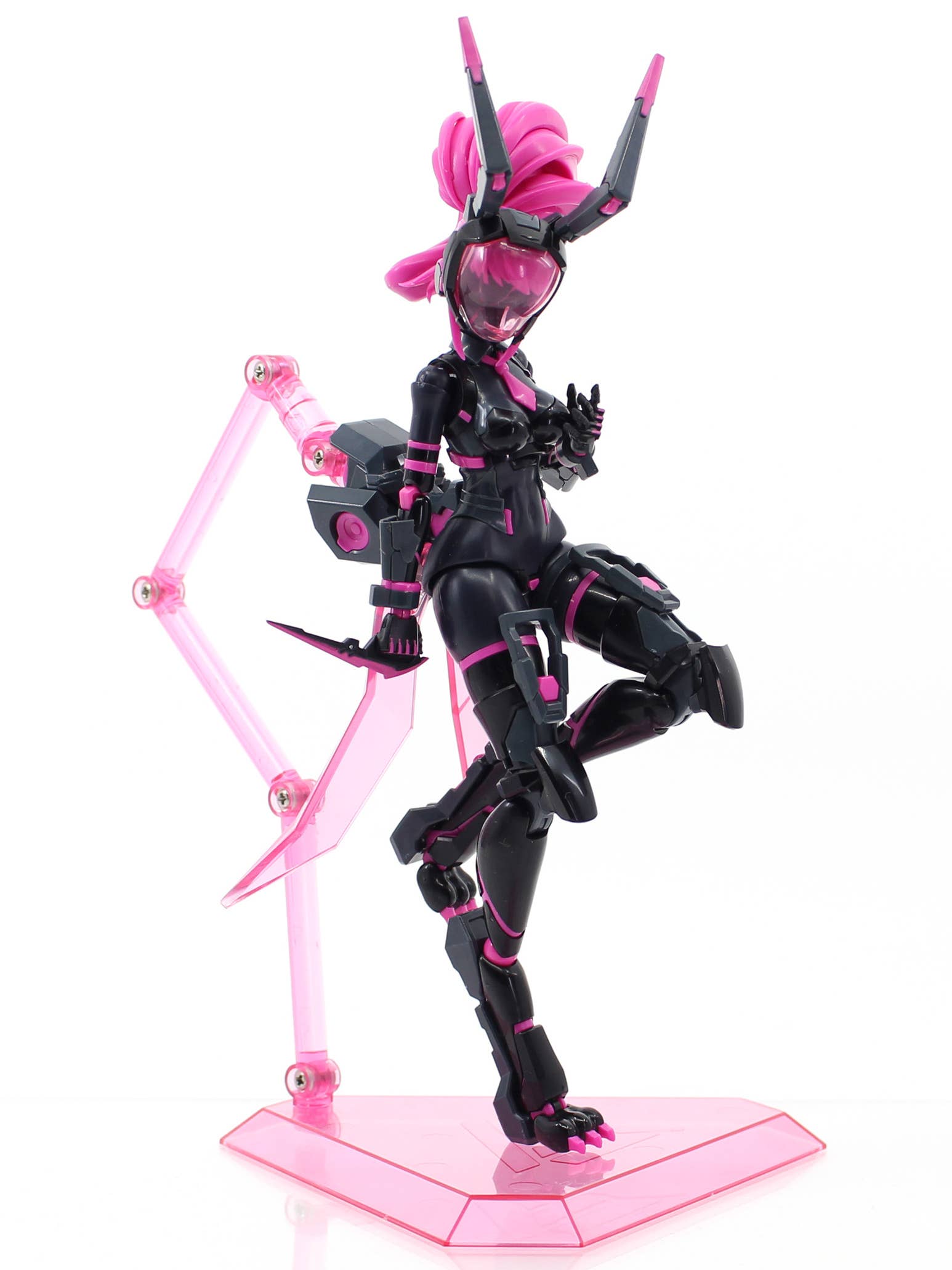ROCA 1/12 scale assembly plastic model　Animacircuit Vio the Rabbit SP | 4589642716600