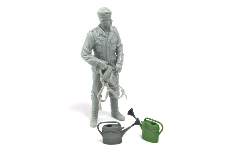 Matho 1/35 Plastic Watering Cans | 5907747900752
