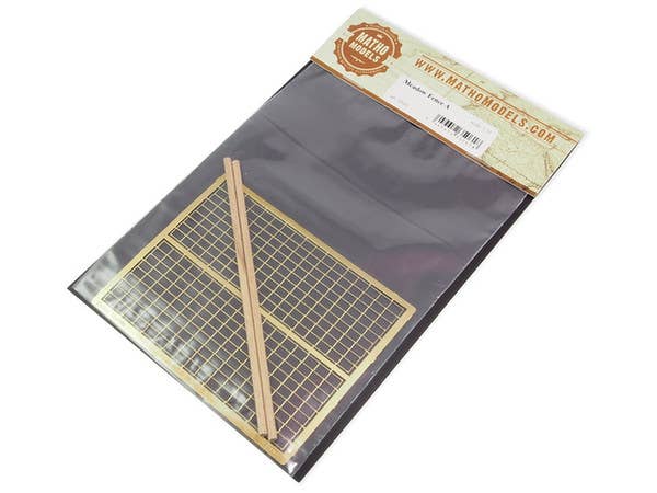Matho 1/35 Meadow Fence A | 5449612350618