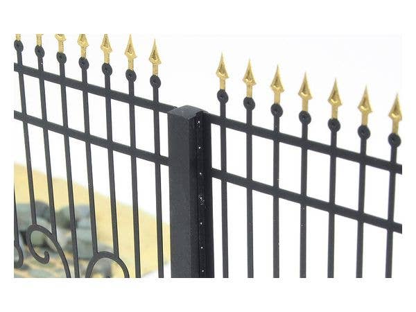 Matho 1/35 Metal Fence A - big set with gate | 5449612350861