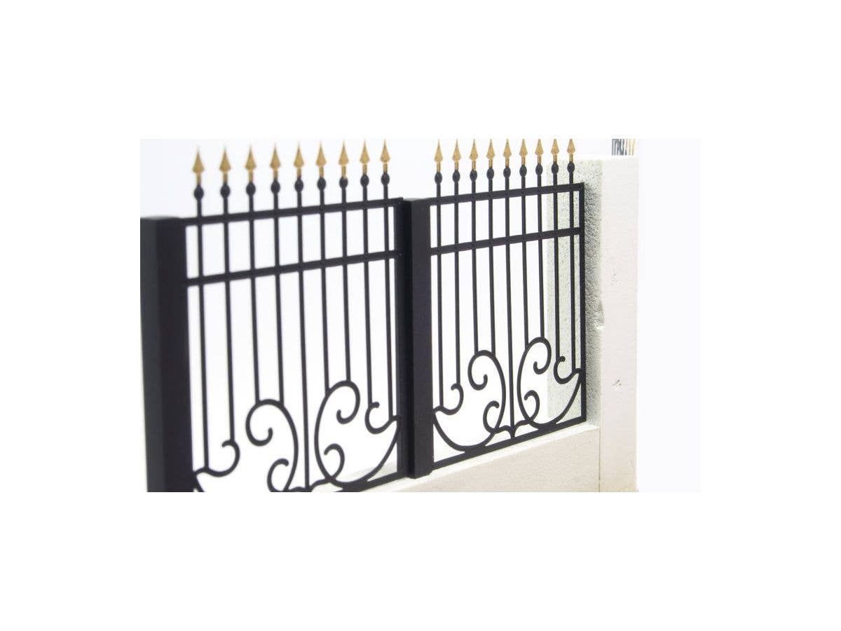 Matho 1/35 Metal Fence A - big set with gate | 5449612350861