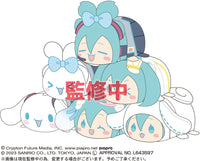 Piapro.net MAX HATSUNE MIKU X CINNAMOROLL (SANRIO) POTE KORO MASCOT | 4580683617420