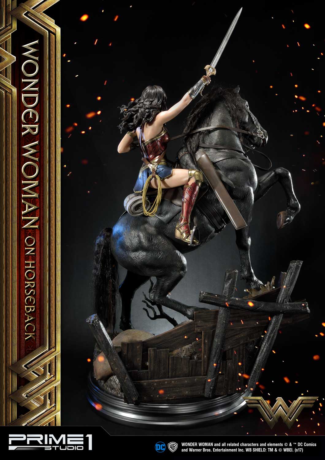 Museum Masterline Wonder Woman (Film) Wonder Woman on HorseBack Gold Version