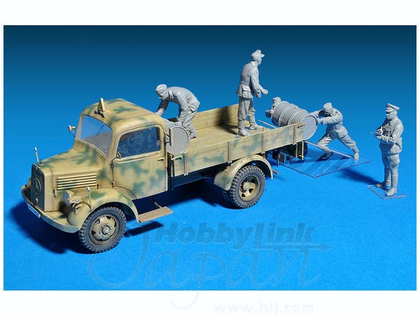 MiniArt 1/35 MB L1500 A 4x4 Cargo Truck | 4820041102718