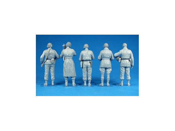 MiniArt 1/35 U.S.Officers | 4820041103142