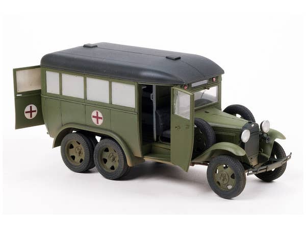 MiniArt GAZ-05-194 Ambulance (1/35) | 4820183310132