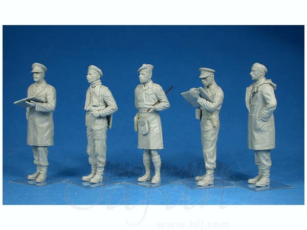 MiniArt 1/35 British Officers | 4820041103050