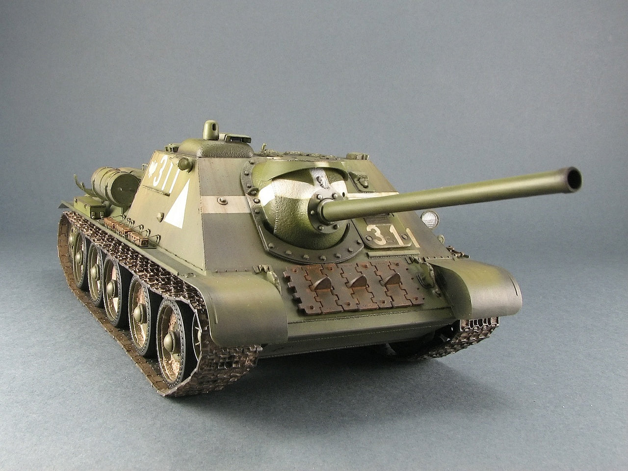 MiniArt SU-85 Mod. 1944 (Early Production) w/ Interior Kit (1/35) | 4820183310477