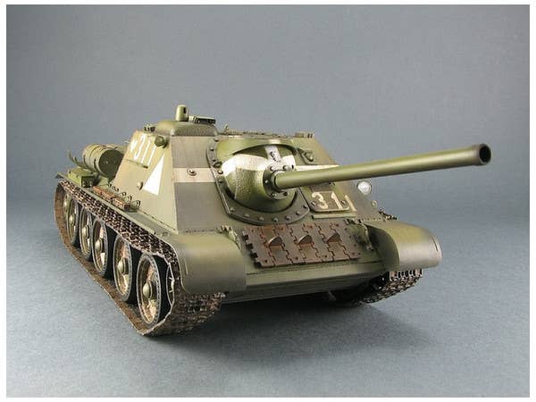 MiniArt SU-85 Mod. 1944 (Early Production) w/ Interior Kit (1/35) | 4820183310477
