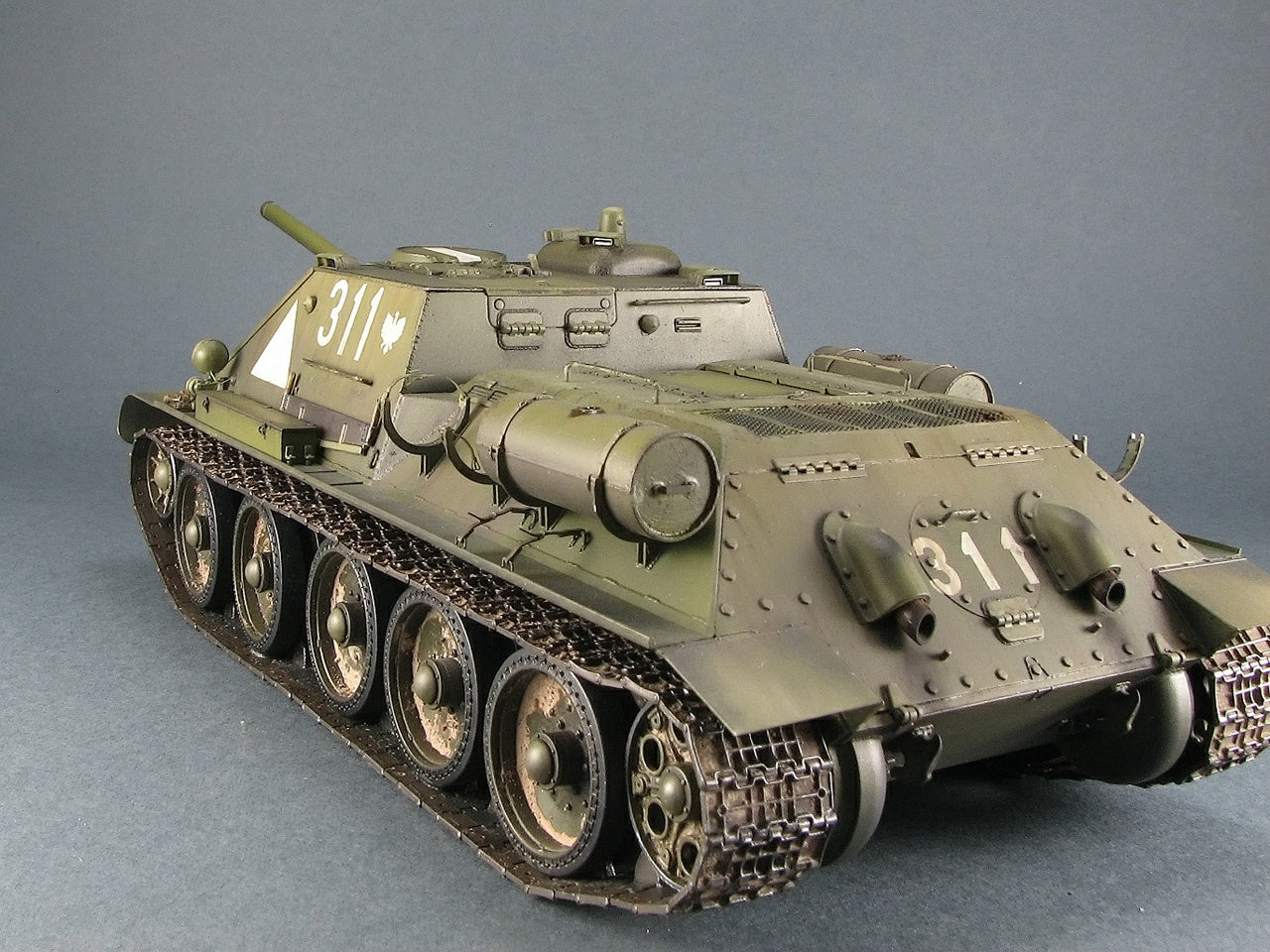 MiniArt SU-85 Mod. 1944 (Early Production) w/ Interior Kit (1/35) | 4820183310477