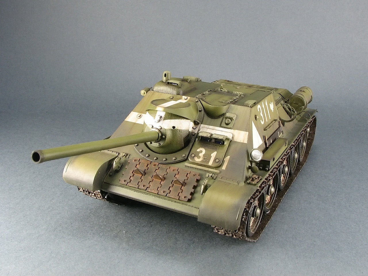 MiniArt SU-85 Mod. 1944 (Early Production) w/ Interior Kit (1/35) | 4820183310477