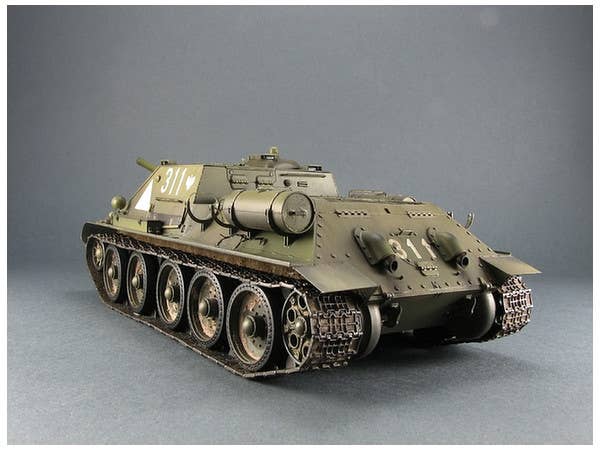 MiniArt SU-85 Mod. 1944 (Early Production) w/ Interior Kit (1/35) | 4820183310477