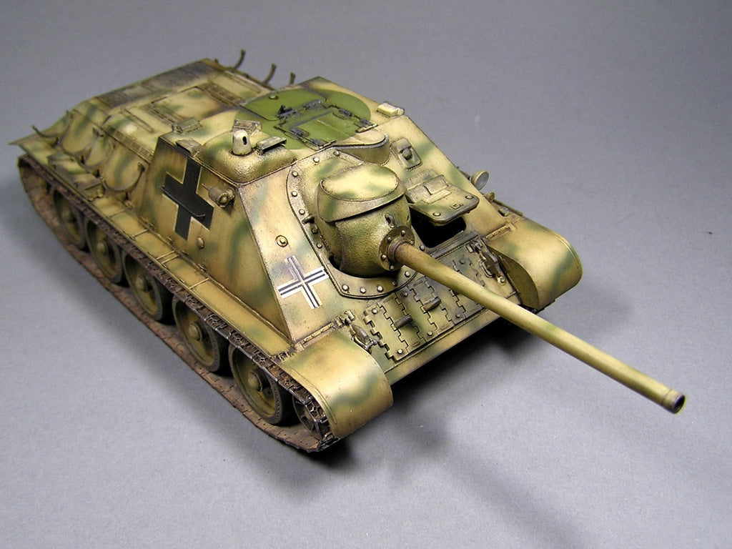 Miniart [35229] 1/35 Jagdpanzer SU-85 ( r ) w/Crew | 4820183310781
