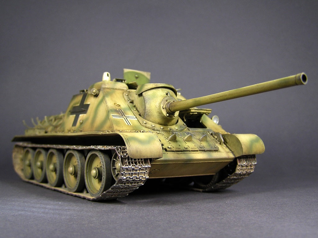Miniart [35229] 1/35 Jagdpanzer SU-85 ( r ) w/Crew | 4820183310781