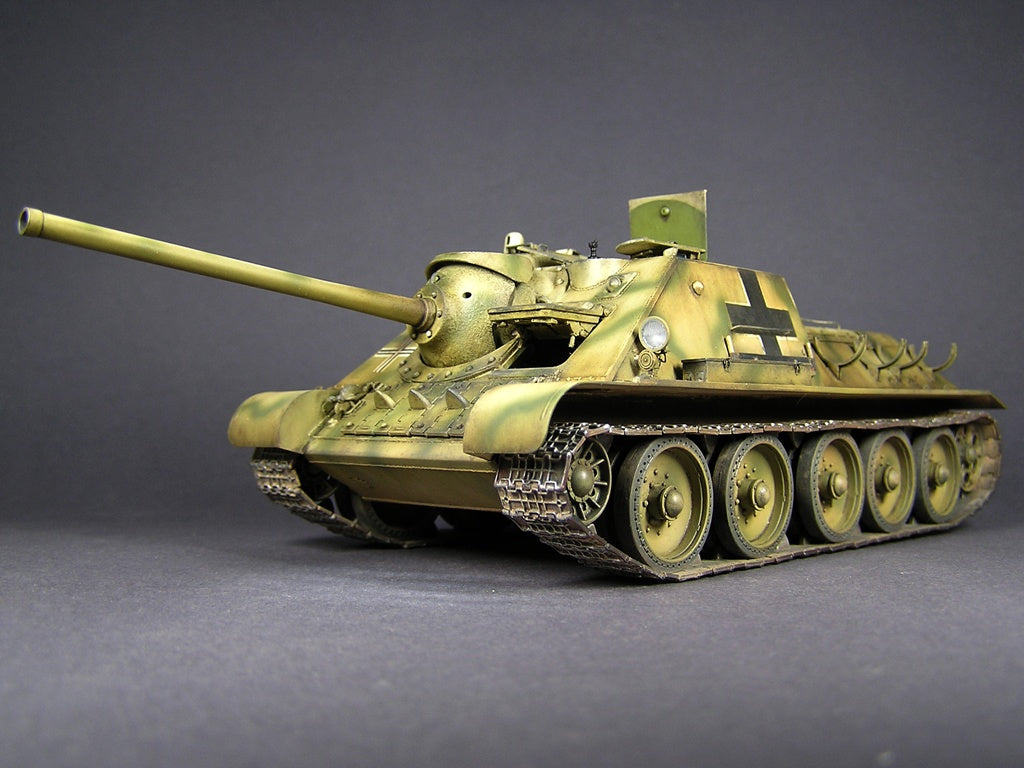 Miniart [35229] 1/35 Jagdpanzer SU-85 ( r ) w/Crew | 4820183310781