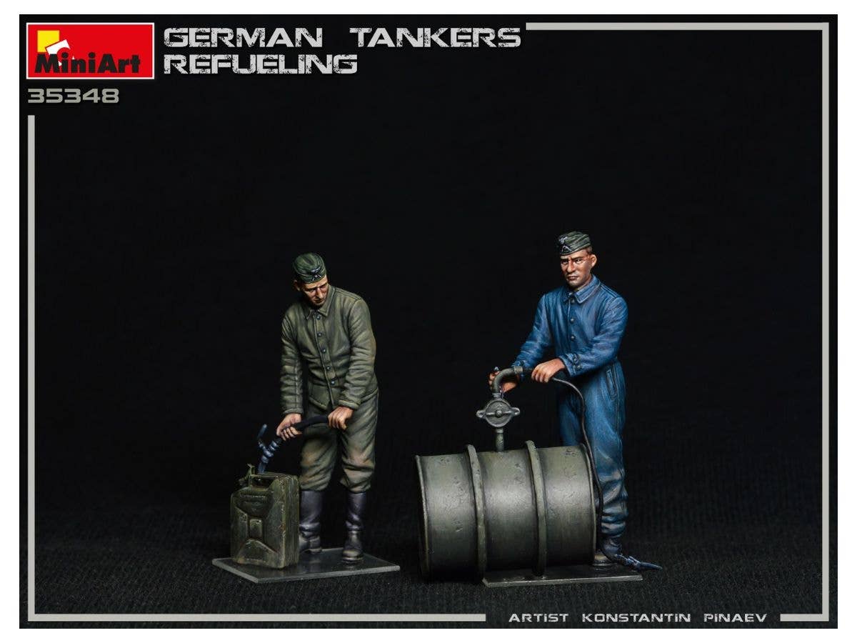 MiniArt 1/35 German Tankers Refueling | 4820183313614
