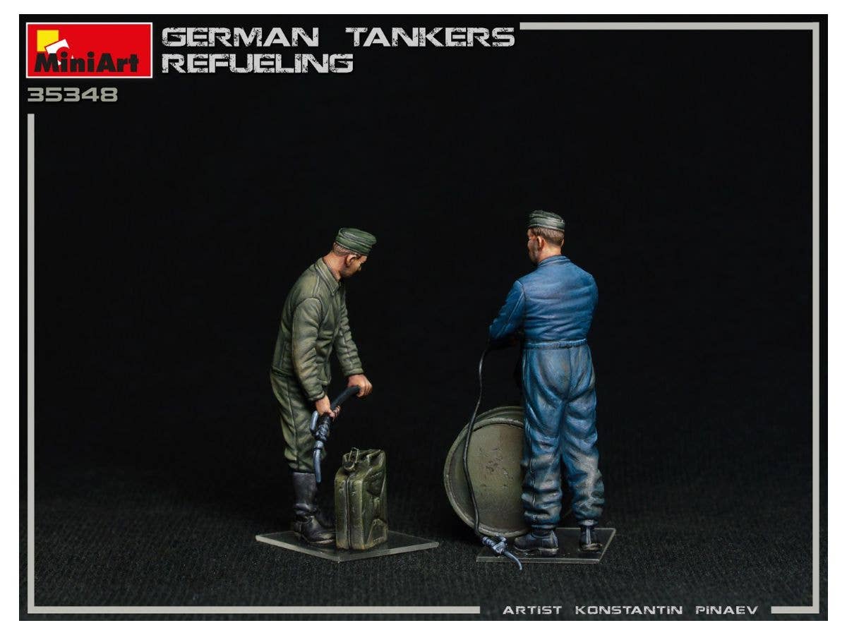 MiniArt 1/35 German Tankers Refueling | 4820183313614