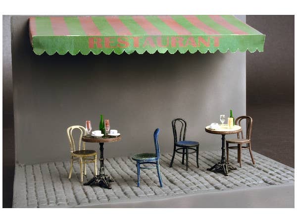 MiniArt 1/35 Cafe Furniture & Crockery | 4820183310644