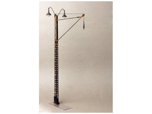 MiniArt 1/35 Railroad Power Poles & Lamps | 4820183310651