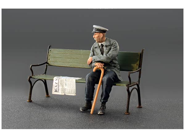 MiniArt 1/35 German Sitting Civilians '30s-'40s | 4820183310439