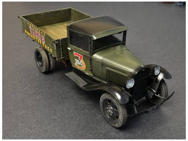 MiniArt 1/35 Soviet 1,5 ton Cargo Truck | 4820183311085