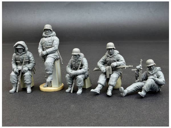 Miniart Totenkopf Division ( Kharkov 1943 ) (1/35) | 4820183312099