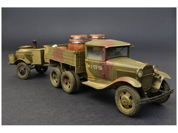 MiniArt Soviet 2 t Truck AAA Type w/Field Kitchen (1/35) | 4820183311122