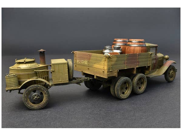 MiniArt Soviet 2 t Truck AAA Type w/Field Kitchen (1/35) | 4820183311122