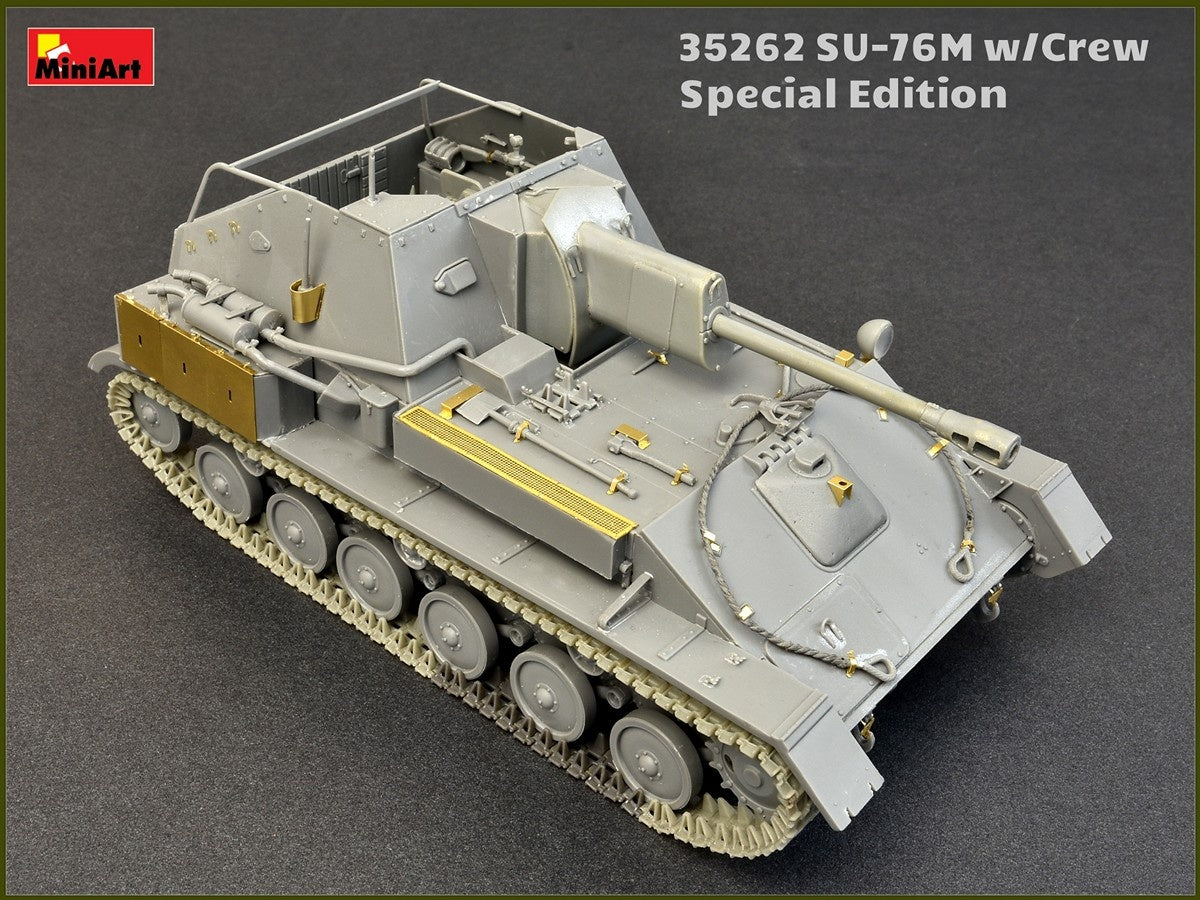 Miniart [35262] 1/35 SU-76M w/Crew Special Edition | 4820183311382