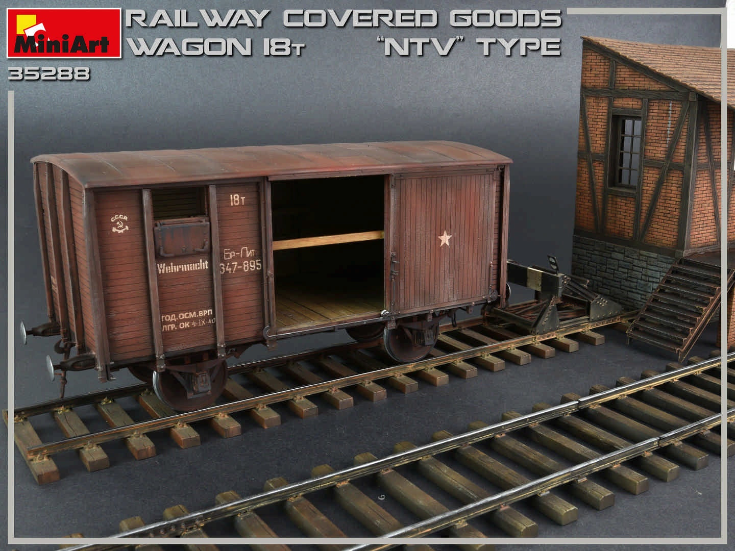 MiniArt Railway Covered Goods Wagon 18 t 'NTV'-Type (1/35) | 4820183312020