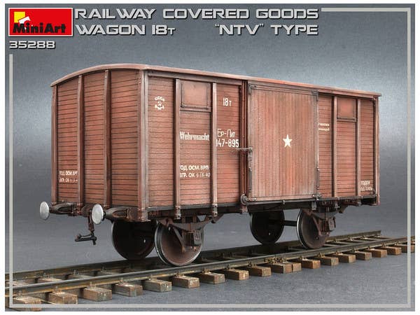MiniArt Railway Covered Goods Wagon 18 t 'NTV'-Type (1/35) | 4820183312020