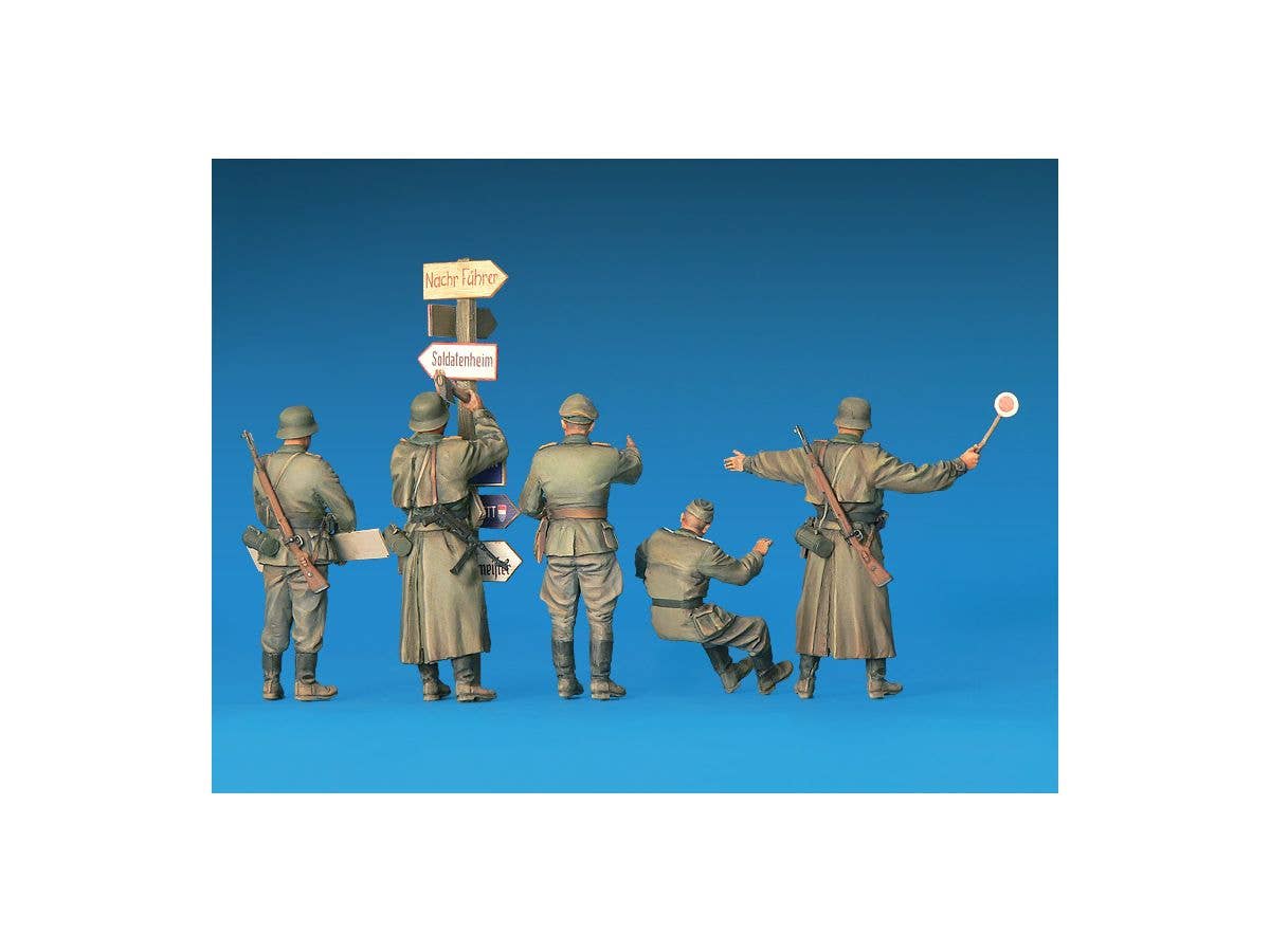MiniArt 1/35 German Feldgendarmerie Special Edition | 4820183312297