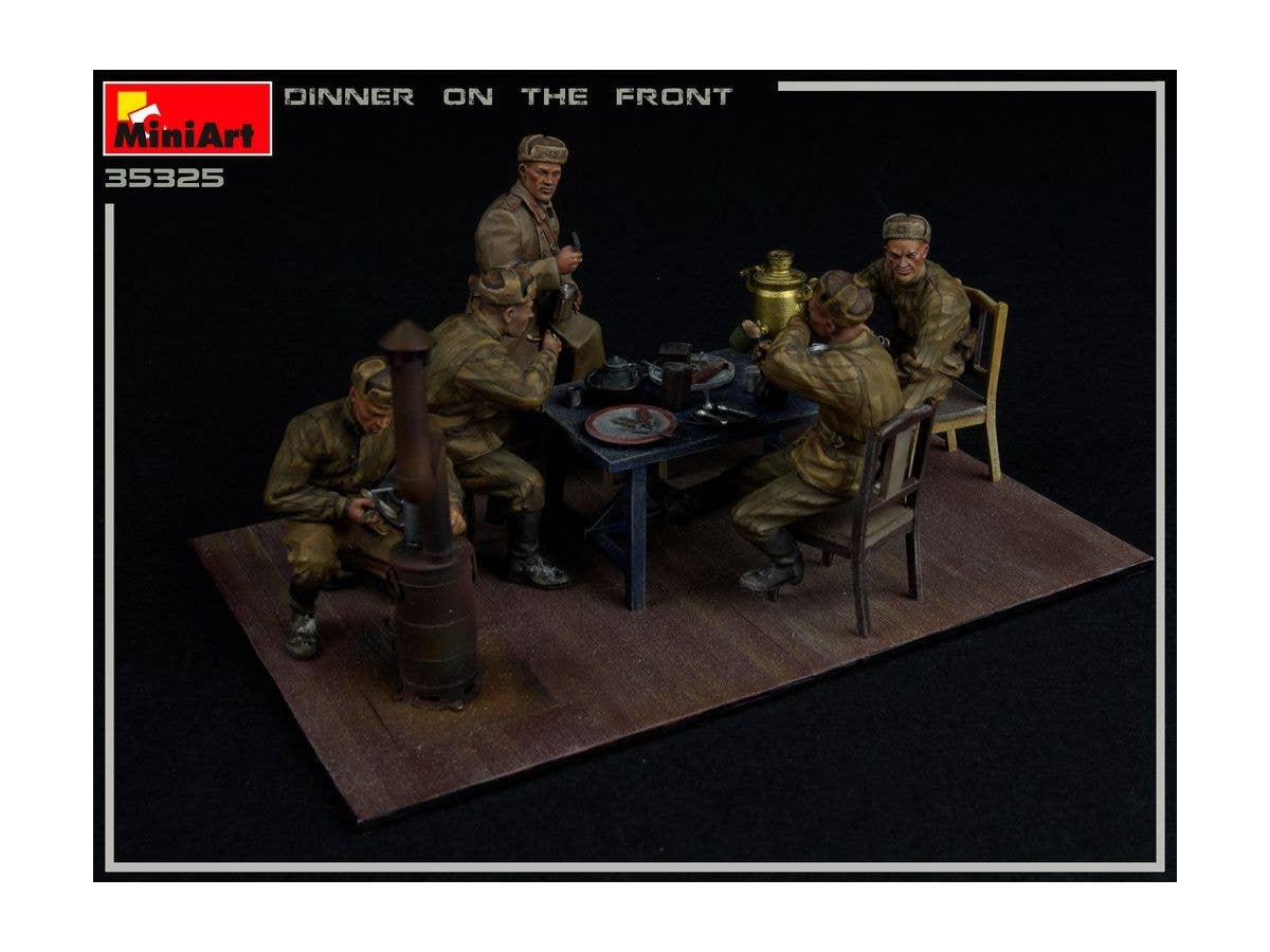 MiniArt Dinner on the Front | 4820183312815