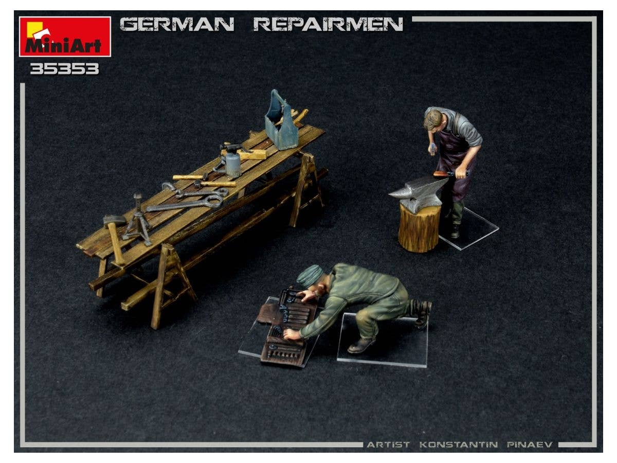Miniart 1/35 German Repairmen | 4820183313843
