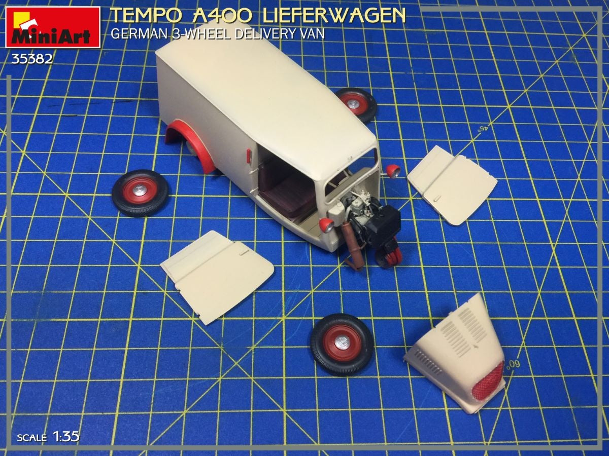 Miniart 1/35 Tempo A400 Lieferwagen. German 3-Wheel Delivery Van | 4820183314383