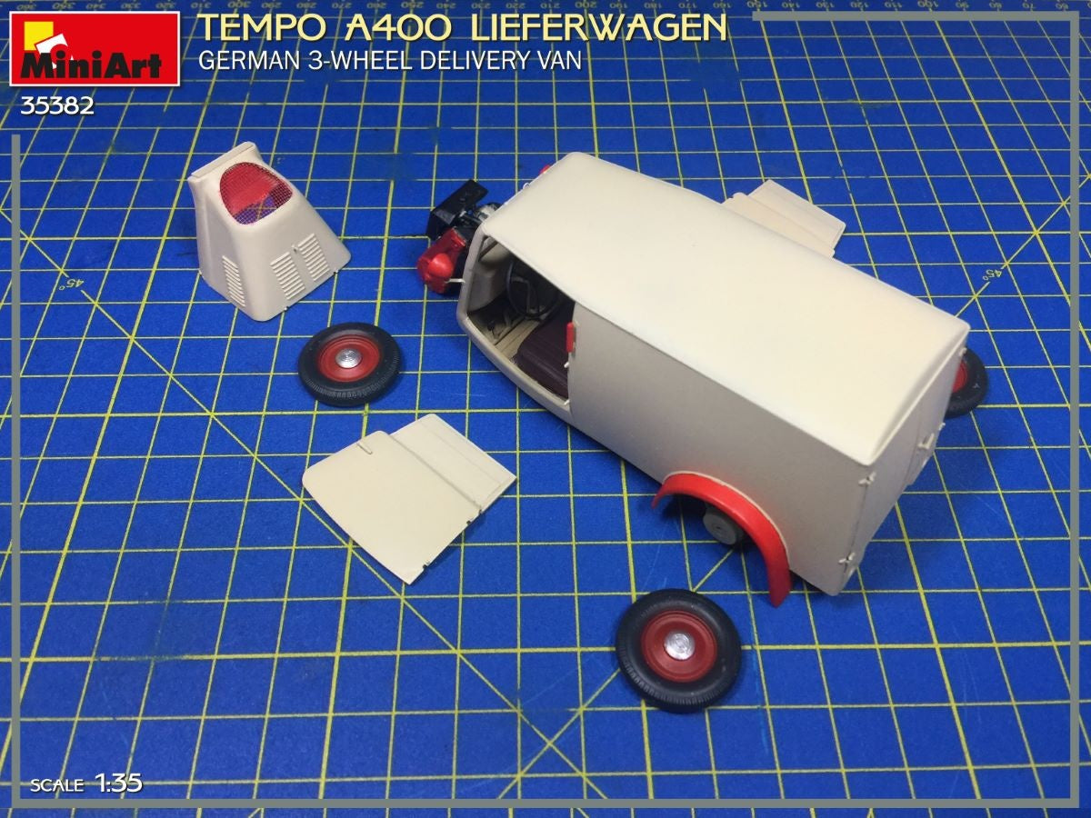 Miniart 1/35 Tempo A400 Lieferwagen. German 3-Wheel Delivery Van | 4820183314383