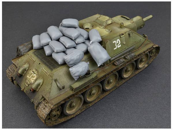 MiniArt 1/35 Hessian Bags (sand, cement, vegetables, flour, seeds etc) | 4820183311924