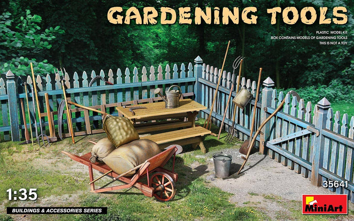 Miniart 1/35 Gardening Tools | 5905090346265